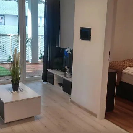 Intelliparts Apartment *